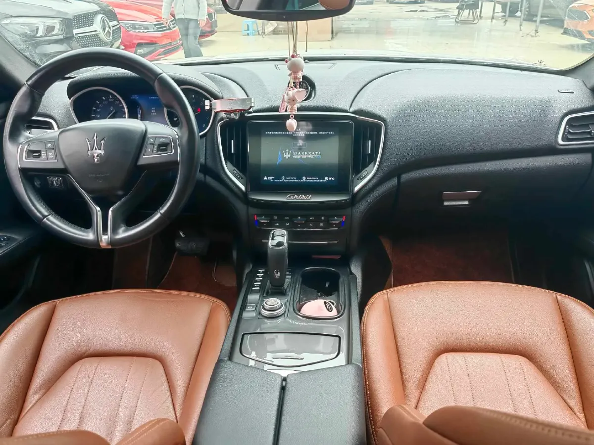 2019 Maserati Ghibli 3.0T 350HP V6 8AT,autocango,china used car exporter,china ev exporter,chinese used car exporter,chinese used ev exporter