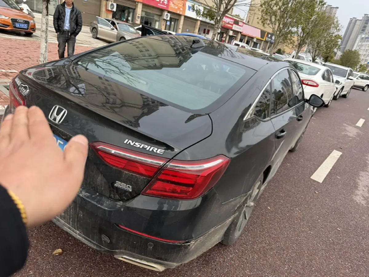 2022 Honda Inspire 1.5T 194HP L4 CVT,autocango,china used car exporter,china ev exporter,chinese used car exporter,chinese used ev exporter