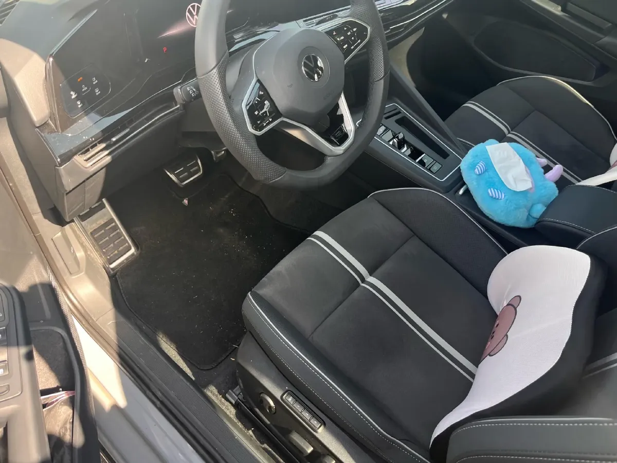 2023 Volkswagen Golf 1.4T 150HP L4 7DCT,autocango,china used car exporter,china ev exporter,chinese used car exporter,chinese used ev exporter