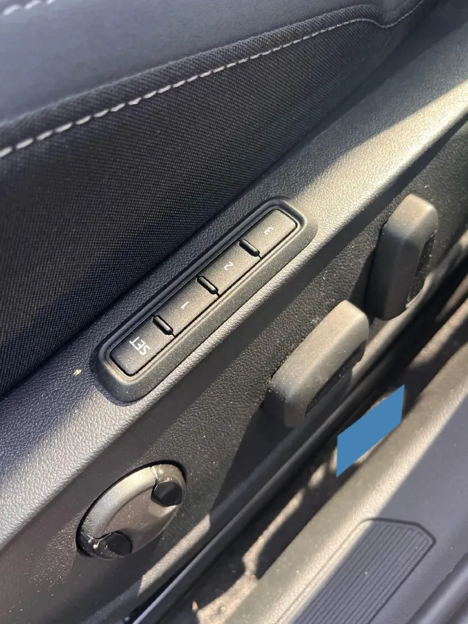 2023 Volkswagen Golf 1.4T 150HP L4 7DCT,autocango,china used car exporter,china ev exporter,chinese used car exporter,chinese used ev exporter