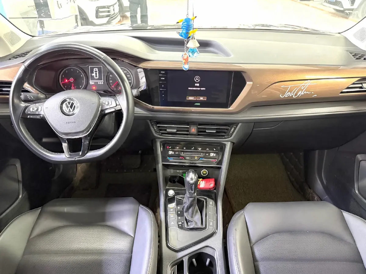 2021 Volkswagen Tharu 1.4T 150HP L4 7DCT,autocango,china used car exporter,china ev exporter,chinese used car exporter,chinese used ev exporter