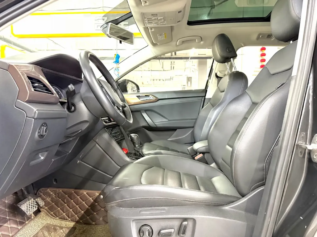 2021 Volkswagen Tharu 1.4T 150HP L4 7DCT,autocango,china used car exporter,china ev exporter,chinese used car exporter,chinese used ev exporter