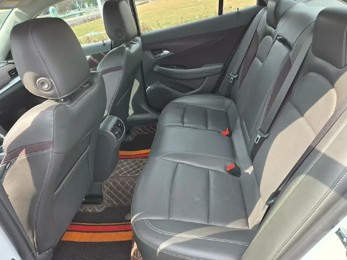 2018 Chevrolet Malibu 1.5T 170HP L4 6AT,autocango,china used car exporter,china ev exporter,chinese used car exporter,chinese used ev exporter