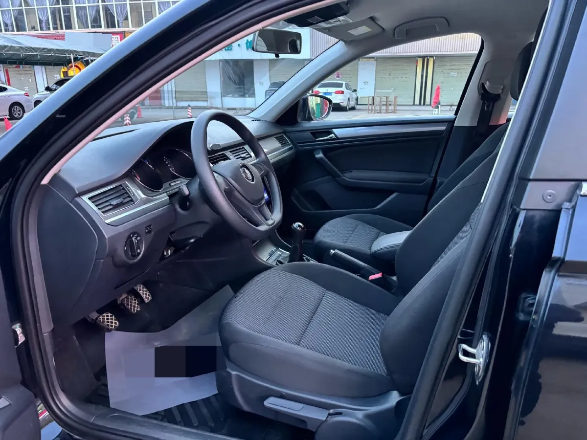 2018 Volkswagen Bora 1.5L 110HP L4 5MT,autocango,china used car exporter,china ev exporter,chinese used car exporter,chinese used ev exporter