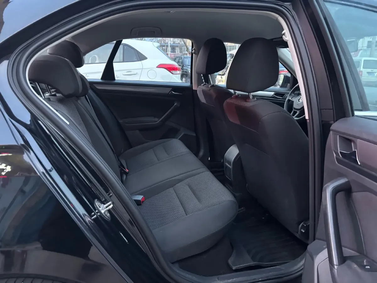 2018 Volkswagen Bora 1.5L 110HP L4 5MT,autocango,china used car exporter,china ev exporter,chinese used car exporter,chinese used ev exporter