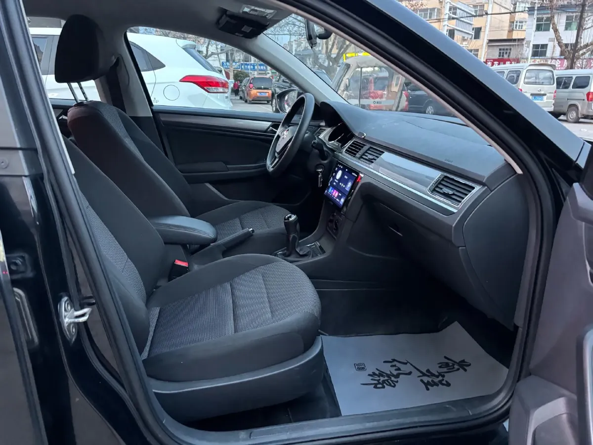 2018 Volkswagen Bora 1.5L 110HP L4 5MT,autocango,china used car exporter,china ev exporter,chinese used car exporter,chinese used ev exporter