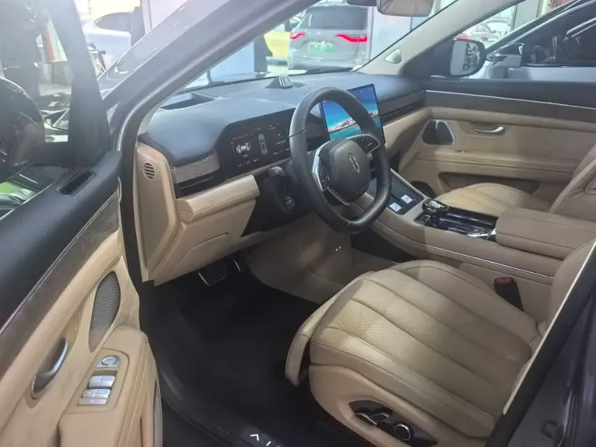 2022 Volvo S60 2.0T 197HP L4 8AT,autocango,china used car exporter,china ev exporter,chinese used car exporter,chinese used ev exporter