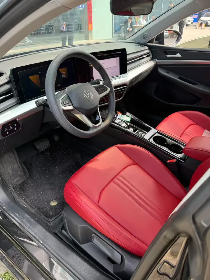 2024 Volkswagen Lamando 1.2T 116HP L4 7DCT,autocango,china used car exporter,china ev exporter,chinese used car exporter,chinese used ev exporter