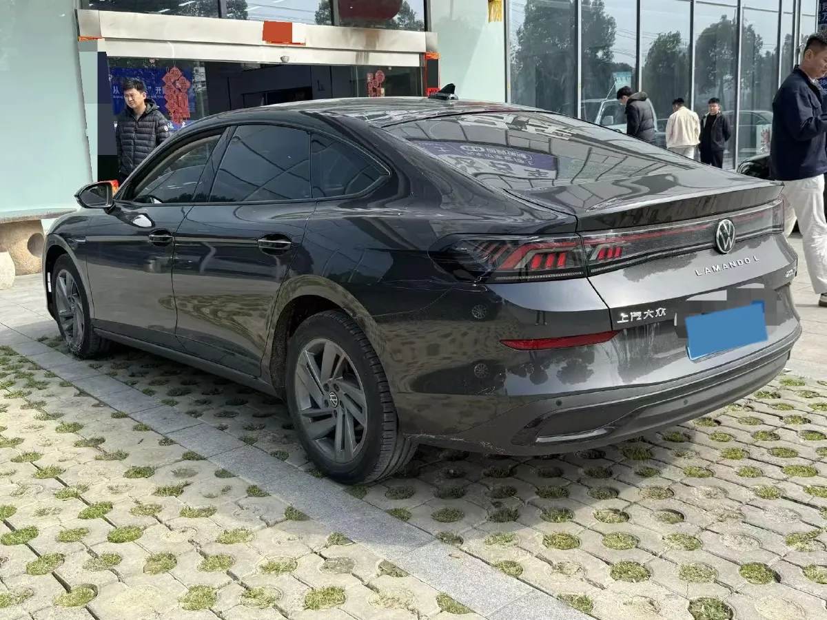 2024 Volkswagen Lamando 1.2T 116HP L4 7DCT,autocango,china used car exporter,china ev exporter,chinese used car exporter,chinese used ev exporter
