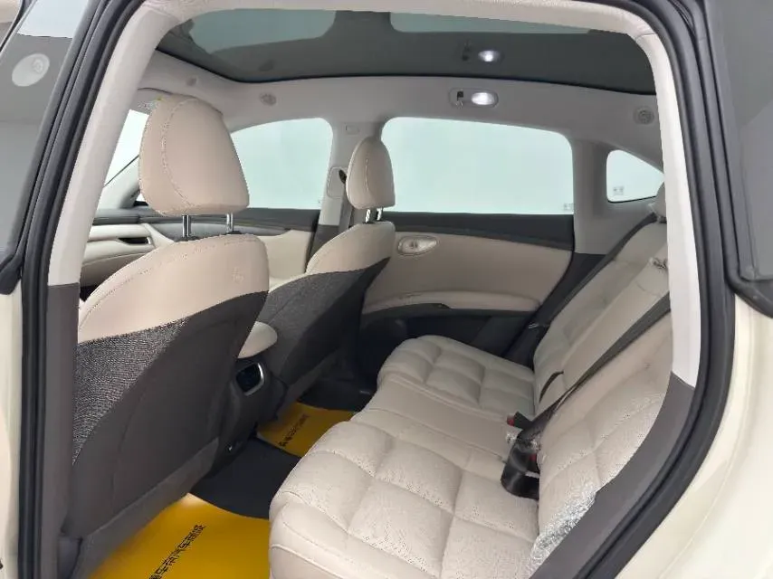 2025 IM LS6 BEV 75KWH,autocango,china used car exporter,china ev exporter,chinese used car exporter,chinese used ev exporter