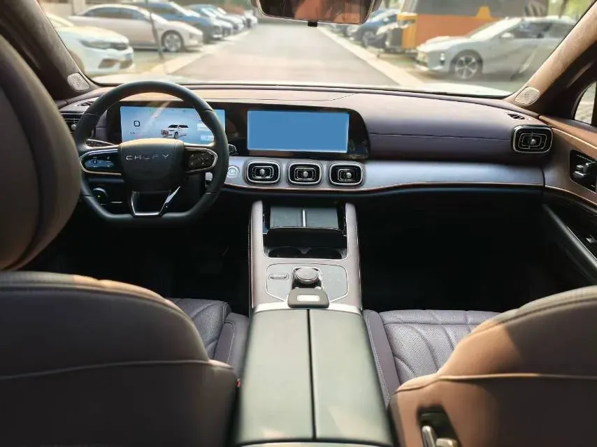 2024 Chery Tiggo 9 2.0T 261HP L4 7DCT,autocango,china used car exporter,china ev exporter,chinese used car exporter,chinese used ev exporter