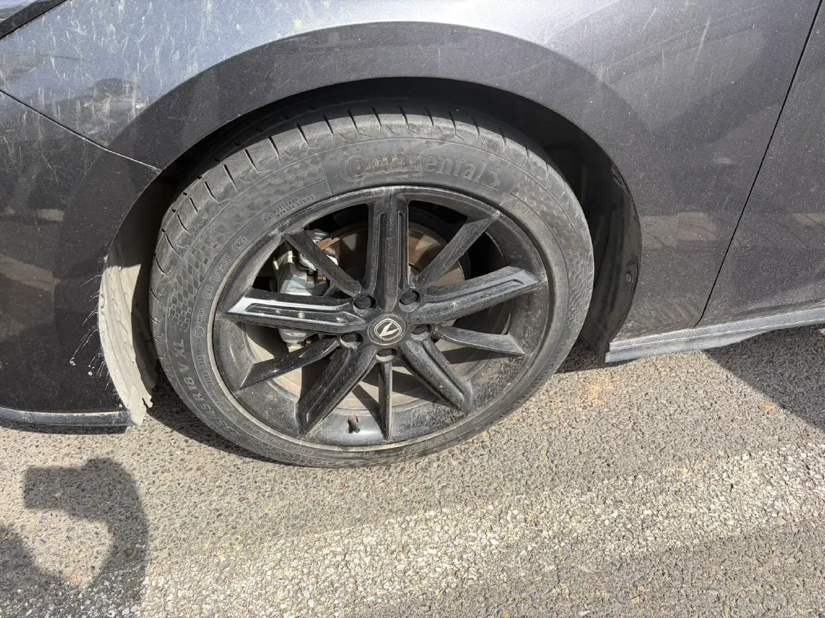 2023 ChangAn UNI-V 1.5T 188HP L4 7DCT,autocango,china used car exporter,china ev exporter,chinese used car exporter,chinese used ev exporter