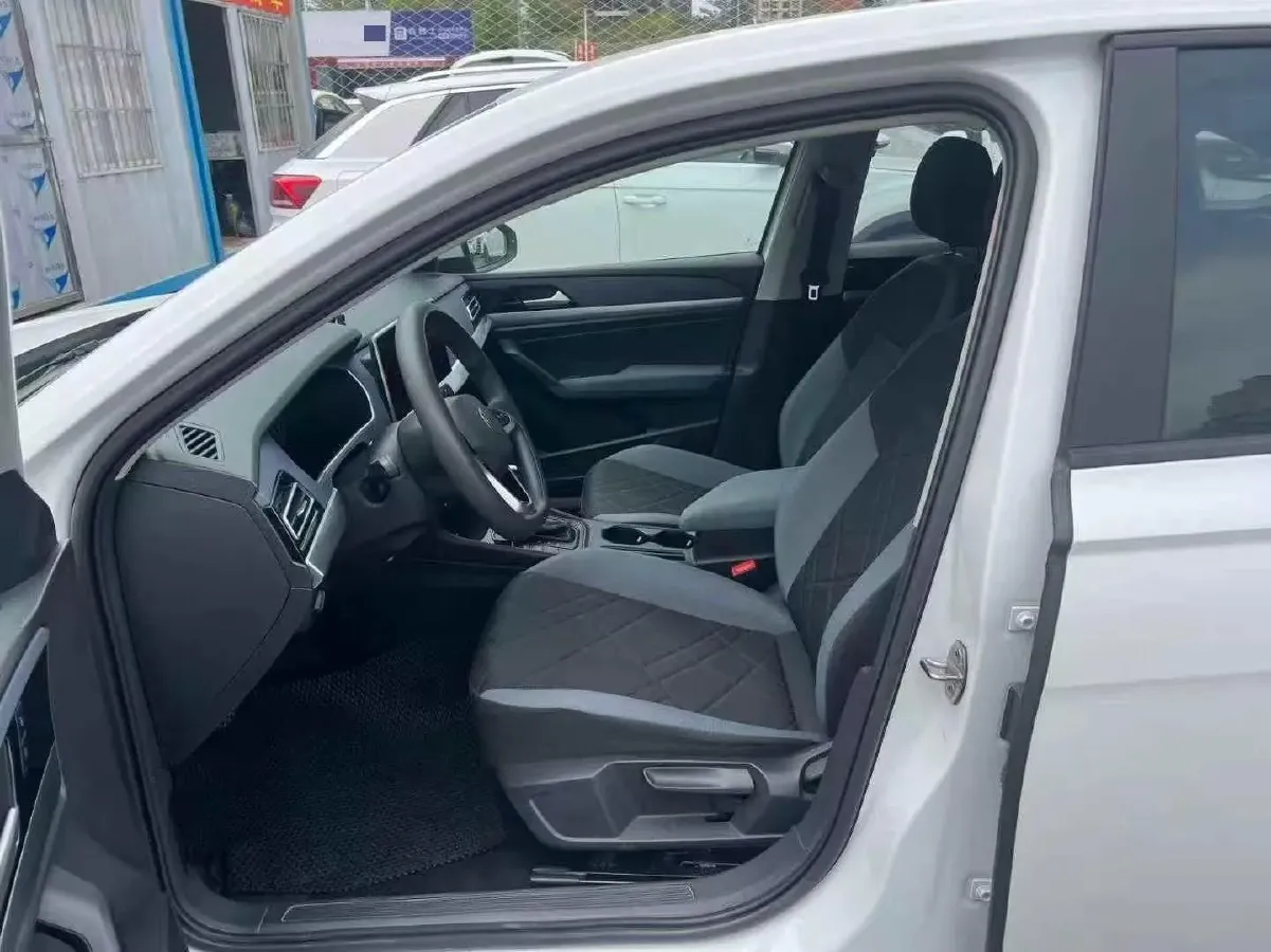 2022 BeiJing Auto X7 1.5T 188HP L4 7DCT,autocango,china used car exporter,china ev exporter,chinese used car exporter,chinese used ev exporter