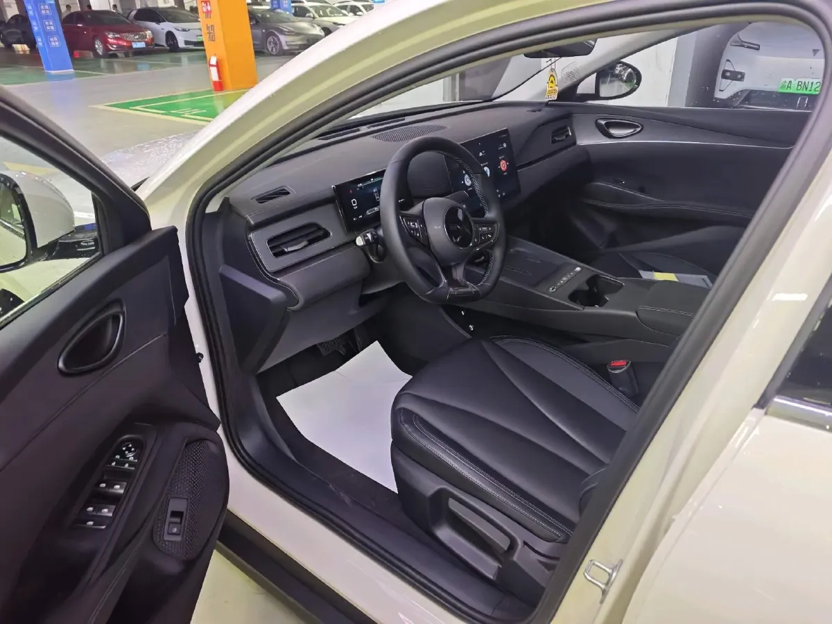 2026 BYD Seal06 1.5L 101HP L4 E-CVT PHEV,autocango,china used car exporter,china ev exporter,chinese used car exporter,chinese used ev exporter