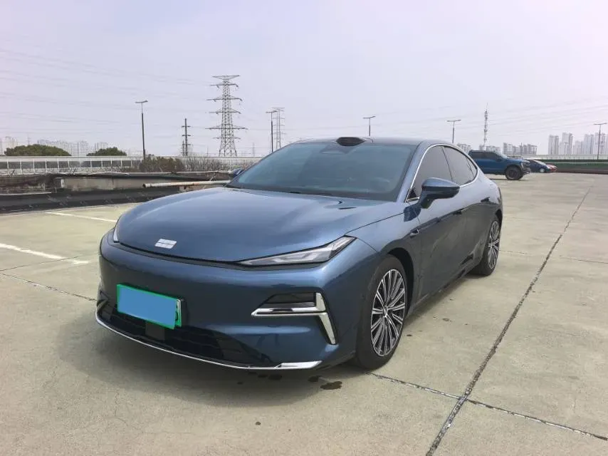 2025 Geely Galaxy Starshine 8 1.5T 163HP L4 3DHT PHEV 27.69KWH,autocango,china used car exporter,china ev exporter,chinese used car exporter,chinese used ev exporter