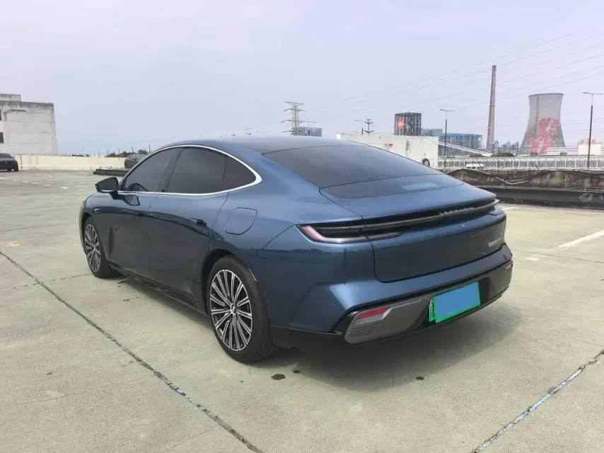 2025 Geely Galaxy Starshine 8 1.5T 163HP L4 3DHT PHEV 27.69KWH,autocango,china used car exporter,china ev exporter,chinese used car exporter,chinese used ev exporter