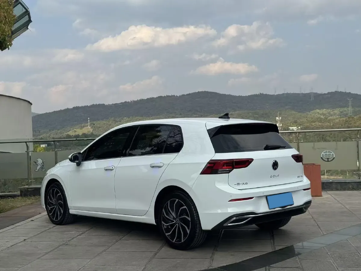 2021 Volkswagen Golf 1.4T 150HP L4 7DCT,autocango,china used car exporter,china ev exporter,chinese used car exporter,chinese used ev exporter