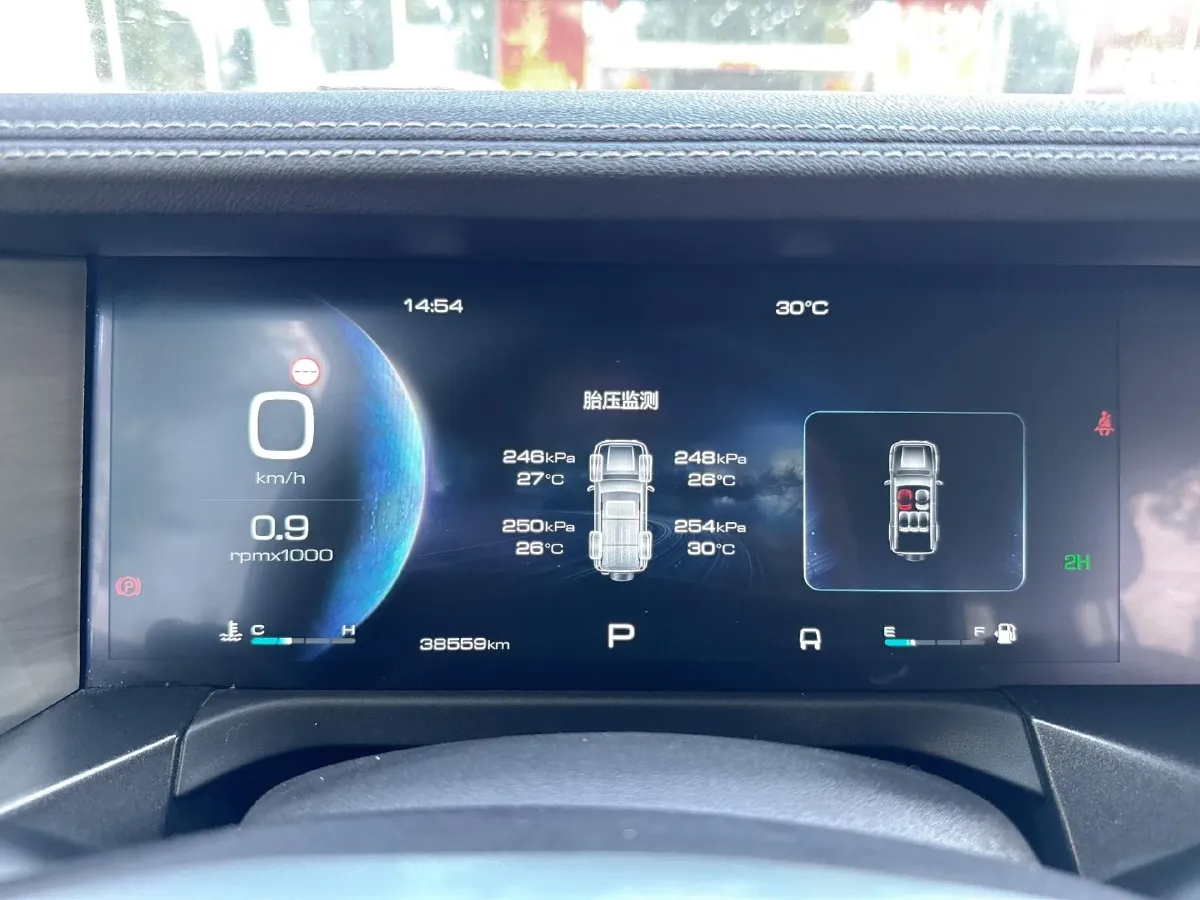 2024 Tank 300 2.0T 227HP L4 8AT,autocango,china used car exporter,china ev exporter,chinese used car exporter,chinese used ev exporter