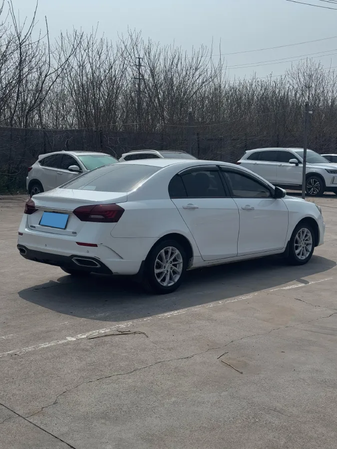 2021 BaoJun 530 1.5T 147HP L4 CVT,autocango,china used car exporter,china ev exporter,chinese used car exporter,chinese used ev exporter