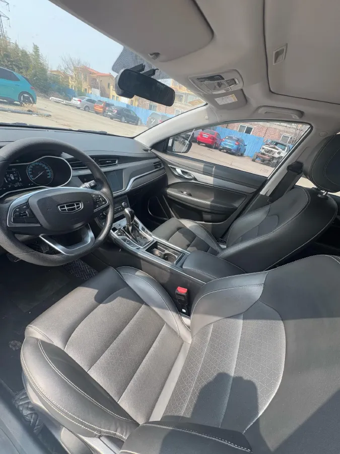 2021 BaoJun 530 1.5T 147HP L4 CVT,autocango,china used car exporter,china ev exporter,chinese used car exporter,chinese used ev exporter