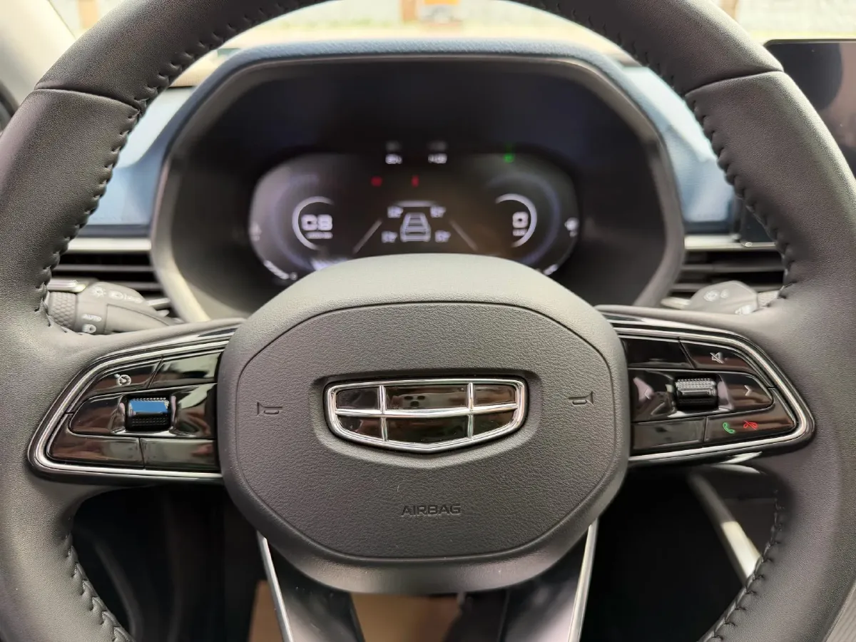 2022 Geely Emgrand 1.5L 114HP L4 CVT,autocango,china used car exporter,china ev exporter,chinese used car exporter,chinese used ev exporter