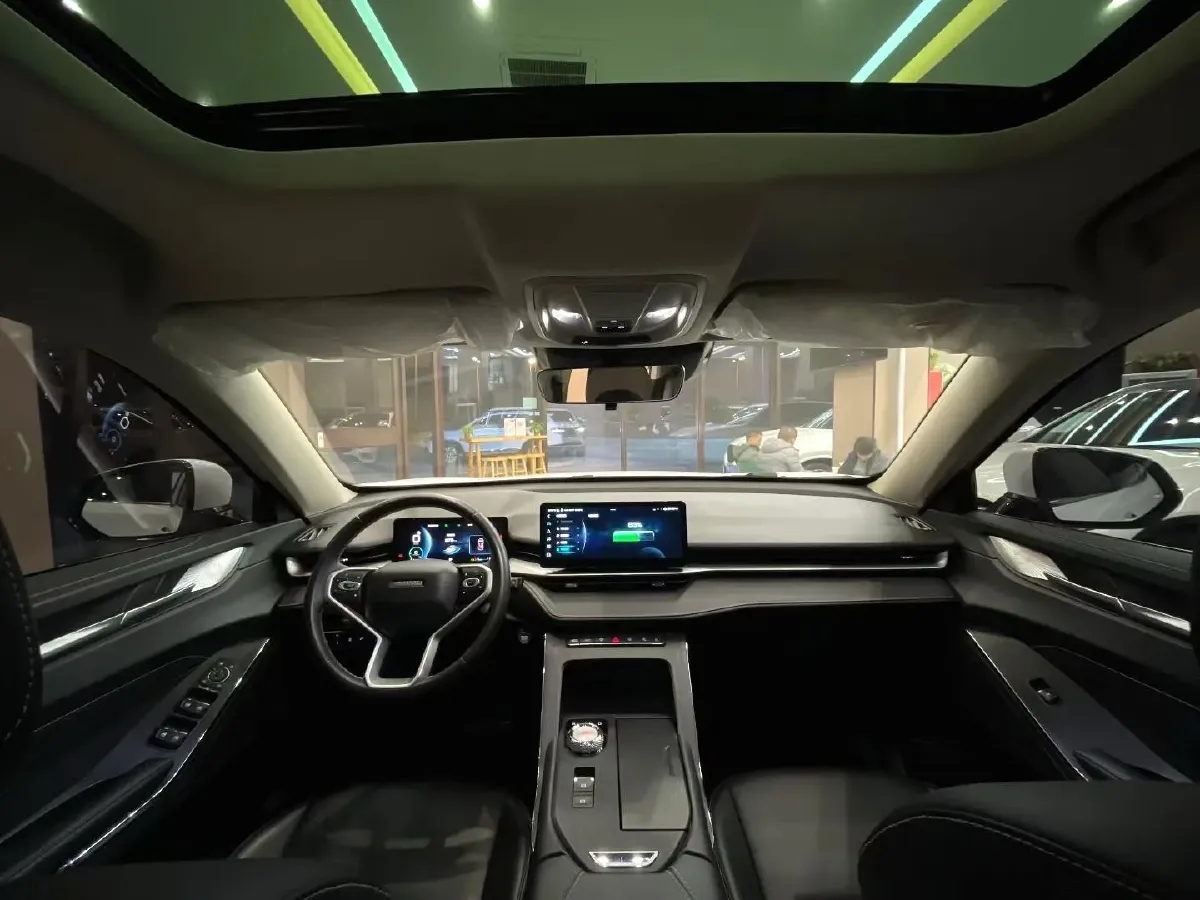 2022 Haval H6 1.5T 154HP L4 2DHT Hybrid 1.7KWH,autocango,china used car exporter,china ev exporter,chinese used car exporter,chinese used ev exporter