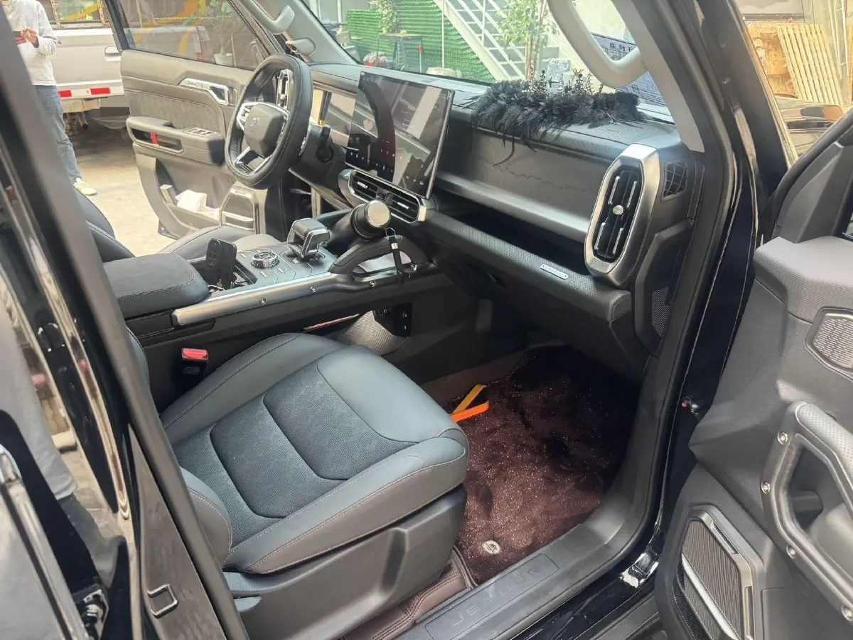 2023 Jetour Traveller 1.5T 184HP L4 7DCT,autocango,china used car exporter,china ev exporter,chinese used car exporter,chinese used ev exporter