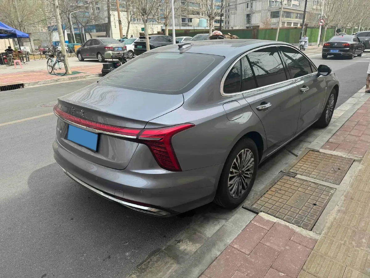 2023 HongQi H5 1.5T 169HP L4 7DCT,autocango,china used car exporter,china ev exporter,chinese used car exporter,chinese used ev exporter