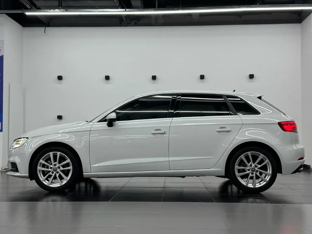 2020 Audi A3 1.4T 150HP L4 7DCT,autocango,china used car exporter,china ev exporter,chinese used car exporter,chinese used ev exporter