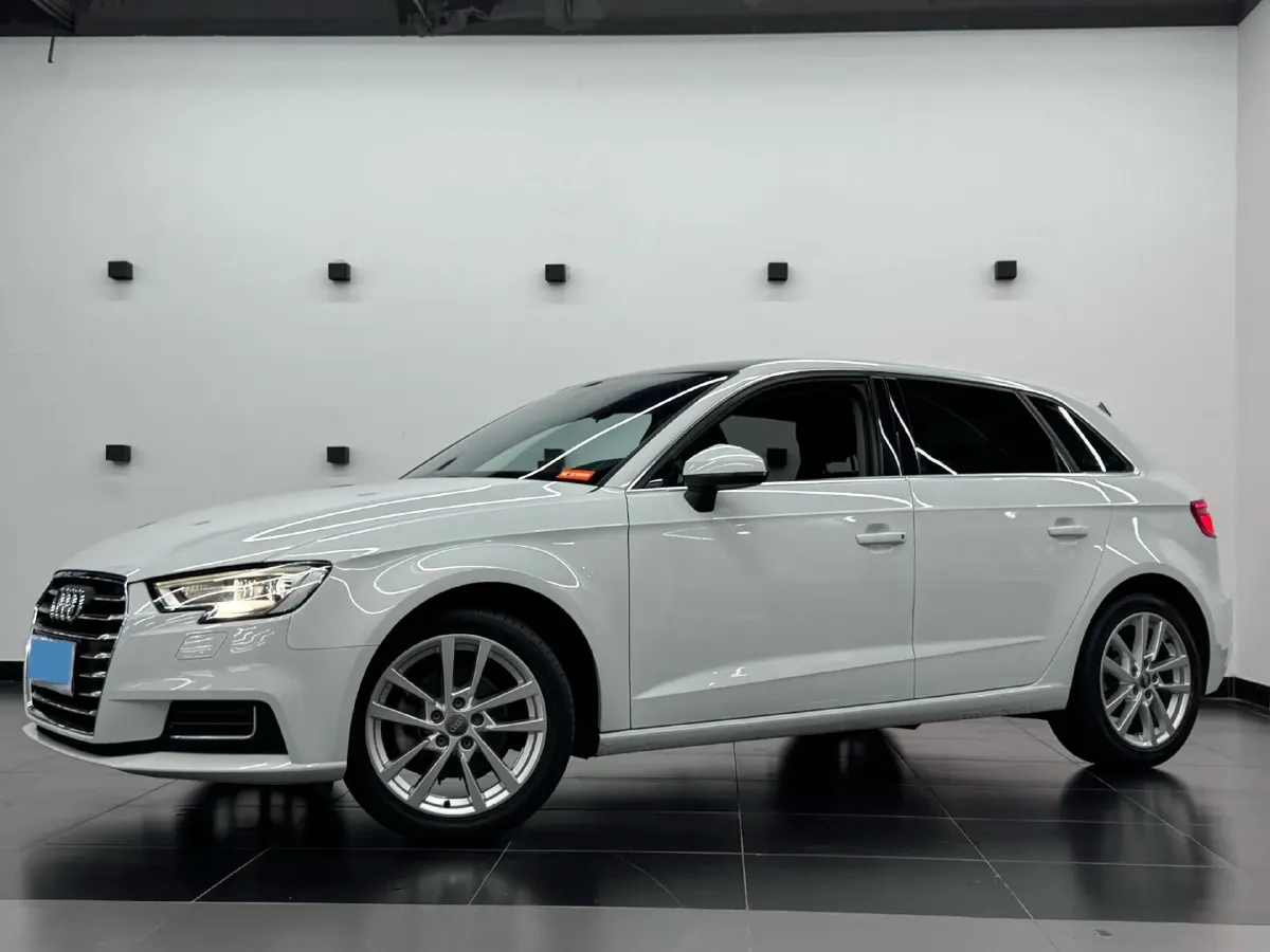 2020 Audi A3 1.4T 150HP L4 7DCT,autocango,china used car exporter,china ev exporter,chinese used car exporter,chinese used ev exporter