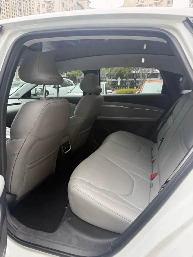 2024 Xpeng MONA M03 BEV 62.2KWH,autocango,china used car exporter,china ev exporter,chinese used car exporter,chinese used ev exporter