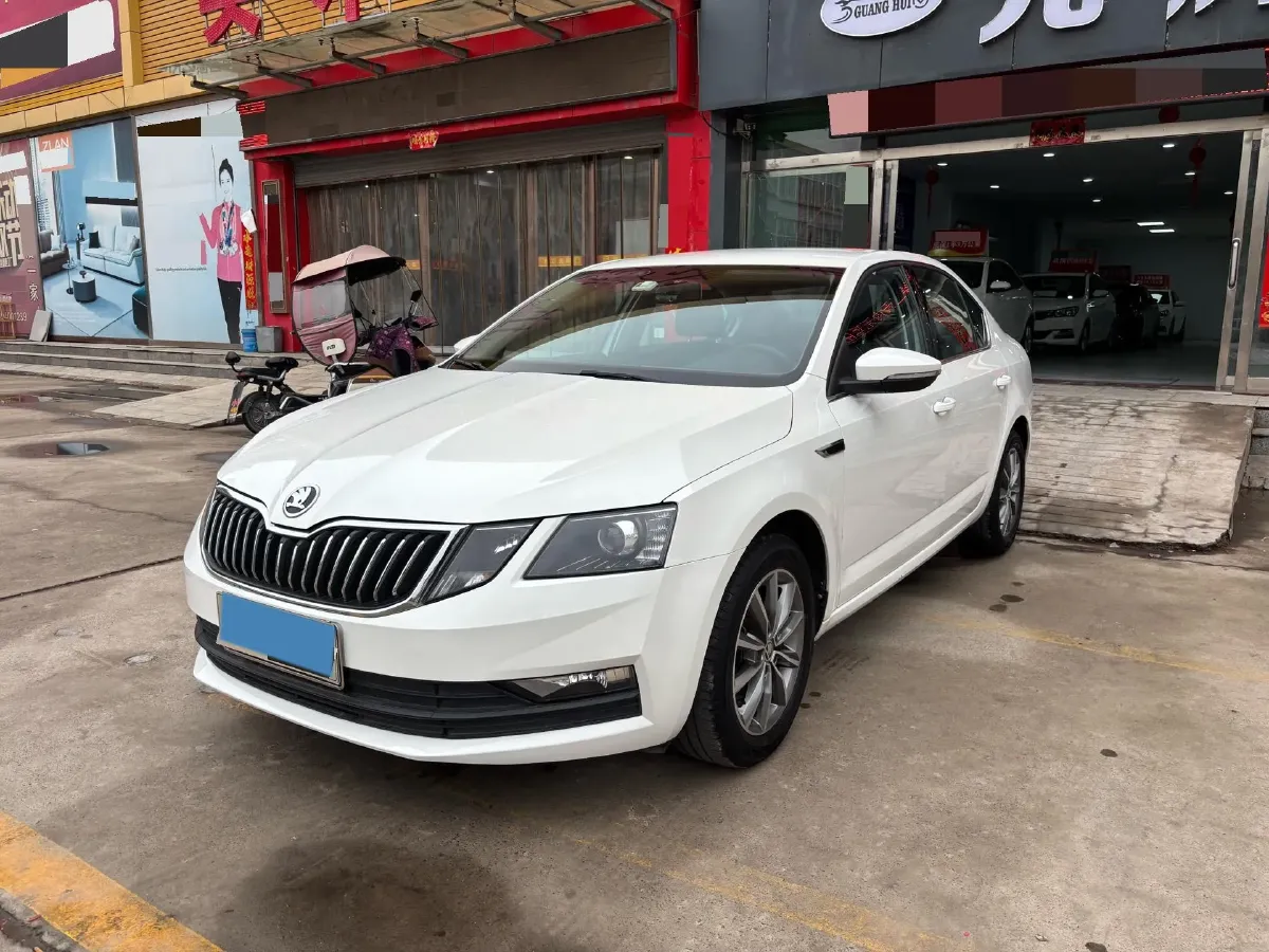 2019 Skoda Octavia 1.5L 116HP L4 6AT,autocango,china used car exporter,china ev exporter,chinese used car exporter,chinese used ev exporter
