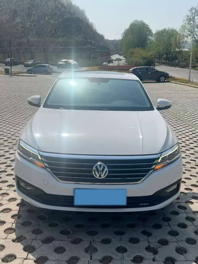 2021 Volkswagen Lavida 1.4T 150HP L4 7DCT,autocango,china used car exporter,china ev exporter,chinese used car exporter,chinese used ev exporter