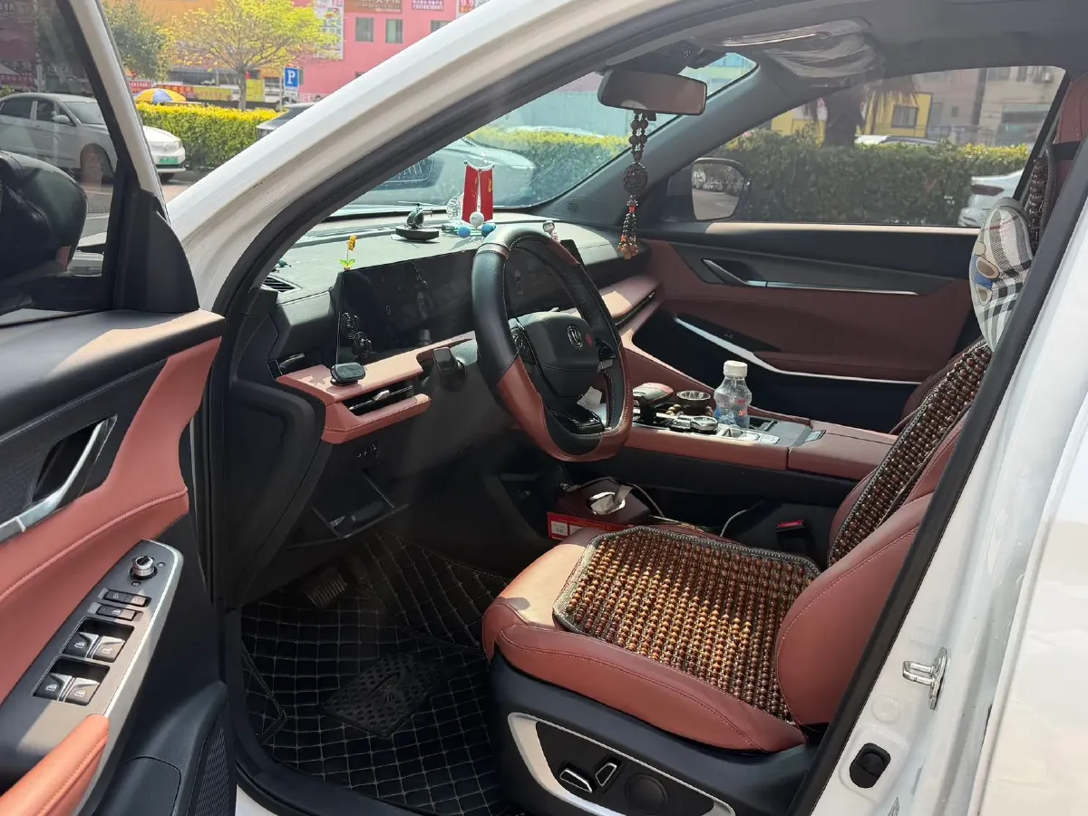 2024 ChangAn CS75 1.5T 188HP L4 7DCT,autocango,china used car exporter,china ev exporter,chinese used car exporter,chinese used ev exporter