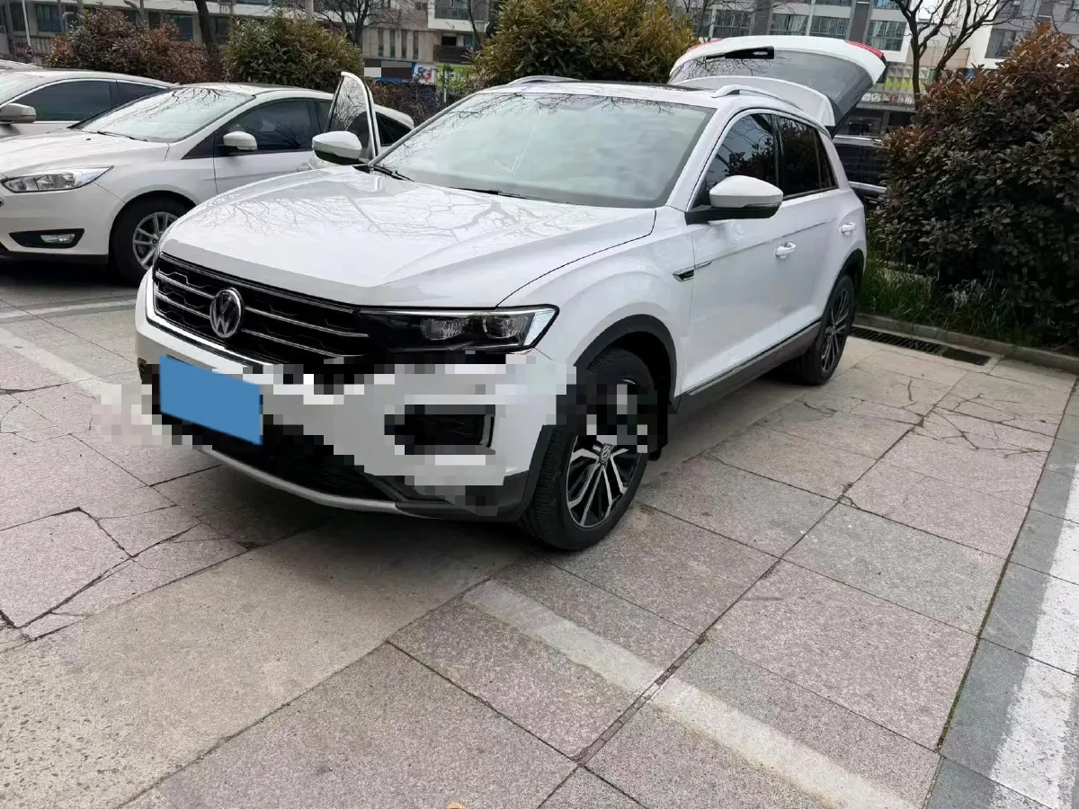 2019 Volkswagen T-Roc 1.4T 150HP L4 7DCT,autocango,china used car exporter,china ev exporter,chinese used car exporter,chinese used ev exporter