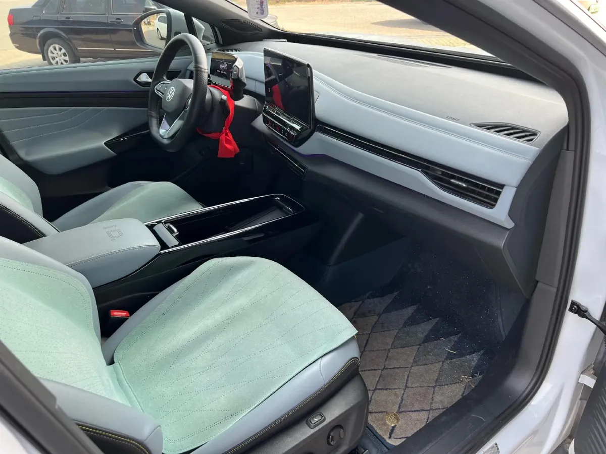 2022 Ford New Era Transit 2.2T 140HP L4 6AMT,autocango,china used car exporter,china ev exporter,chinese used car exporter,chinese used ev exporter