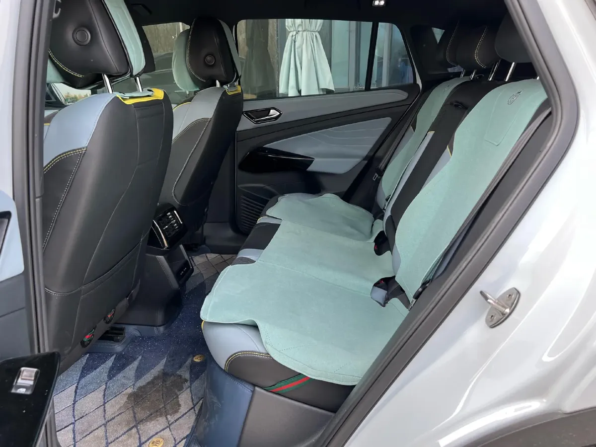 2022 Ford New Era Transit 2.2T 140HP L4 6AMT,autocango,china used car exporter,china ev exporter,chinese used car exporter,chinese used ev exporter