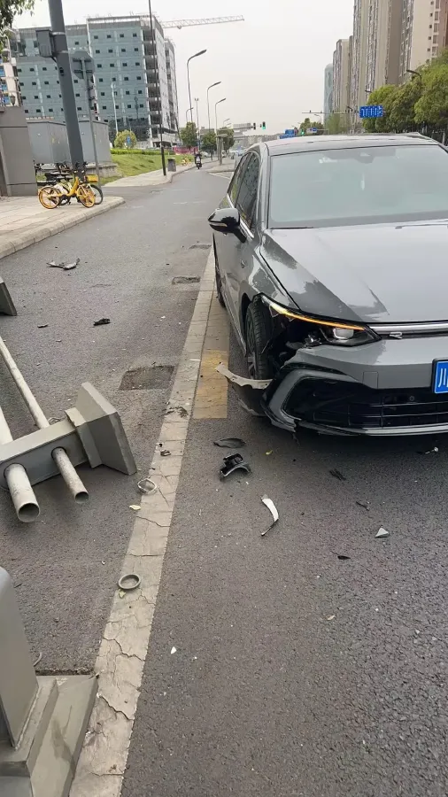 2021 Volkswagen Golf 1.4T 150HP L4 7DCT,autocango,china used car exporter,china ev exporter,chinese used car exporter,chinese used ev exporter