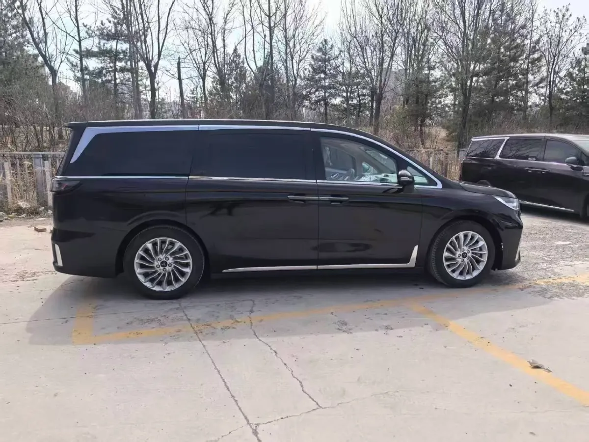 2024 Voyah Dream BEV 108.73KWH,autocango,china used car exporter,china ev exporter,chinese used car exporter,chinese used ev exporter