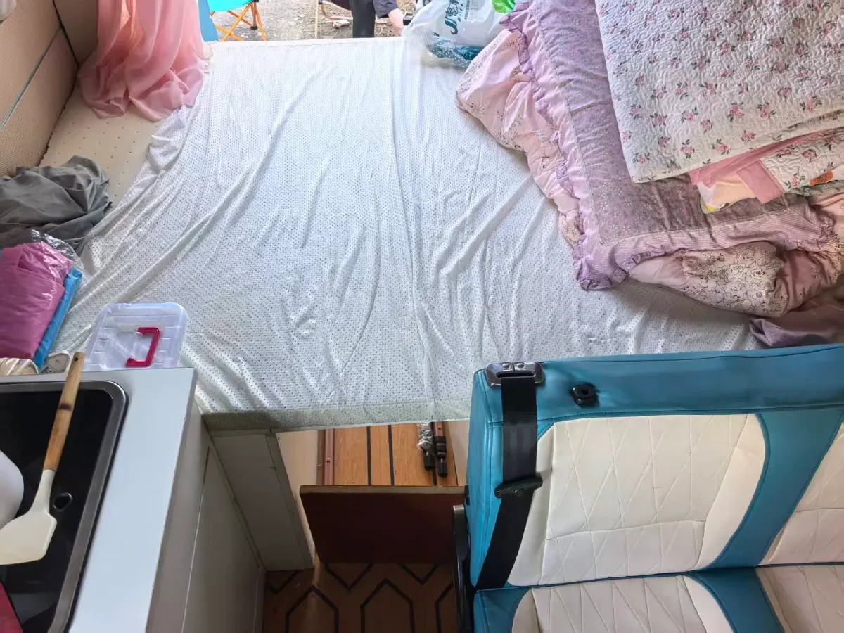 2021 MAXUS XinTu V80 2.0T 139HP L4 6MT,autocango,china used car exporter,china ev exporter,chinese used car exporter,chinese used ev exporter