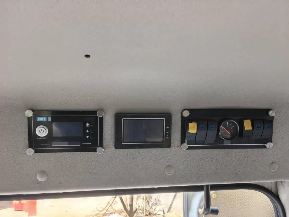 2021 MAXUS XinTu V80 2.0T 139HP L4 6MT,autocango,china used car exporter,china ev exporter,chinese used car exporter,chinese used ev exporter