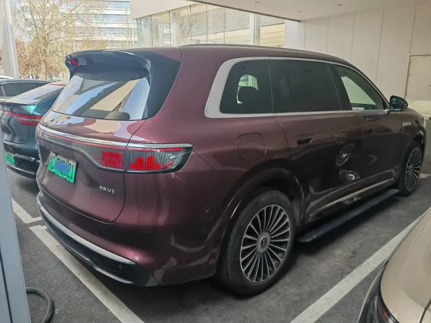 2025 AITO AITO M8 REEV 160HP REEV 53.4KWH,autocango,china used car exporter,china ev exporter,chinese used car exporter,chinese used ev exporter