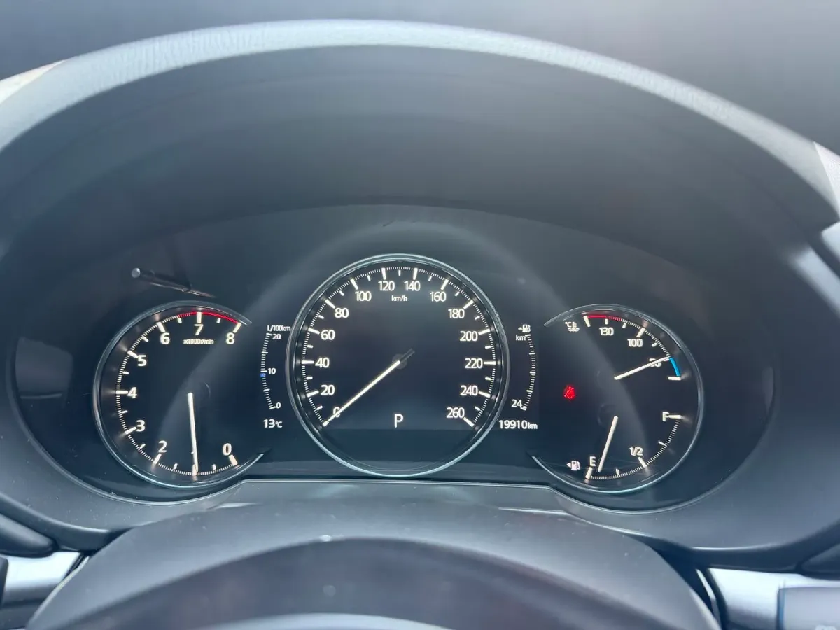 2022 Hyundai Tucson 2.0L 150HP L4 6AT Hybrid,autocango,china used car exporter,china ev exporter,chinese used car exporter,chinese used ev exporter