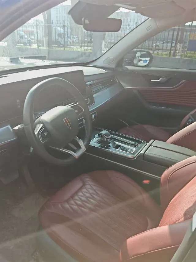 2023 HongQi HS5 2.0T 252HP L4 8AT,autocango,china used car exporter,china ev exporter,chinese used car exporter,chinese used ev exporter