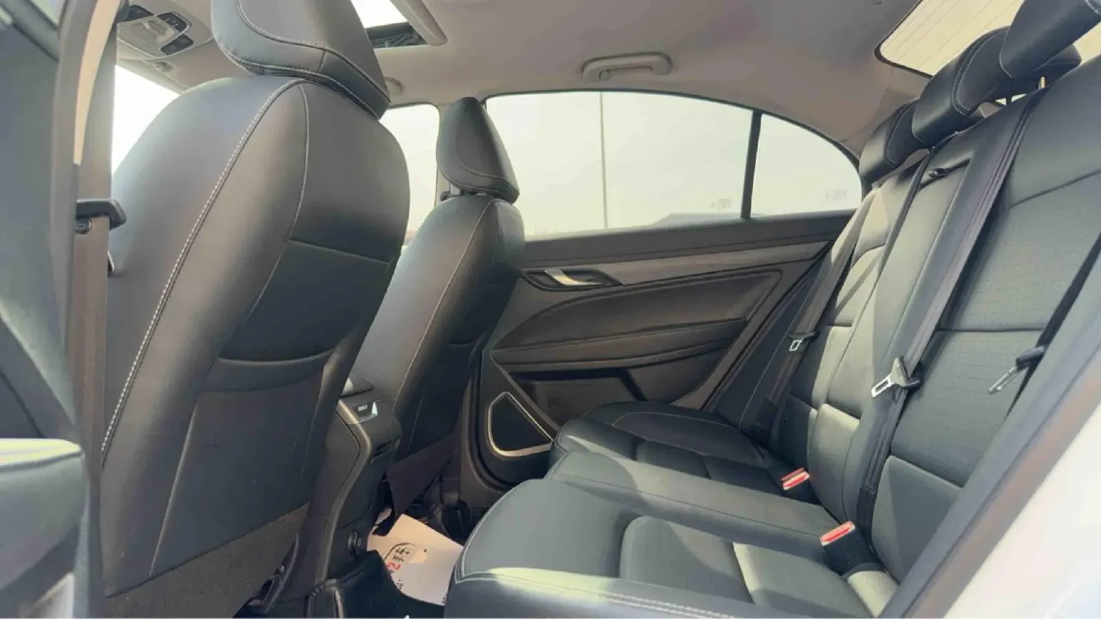 2021 Geely Emgrand 1.5L 109HP L4 CVT,autocango,china used car exporter,china ev exporter,chinese used car exporter,chinese used ev exporter