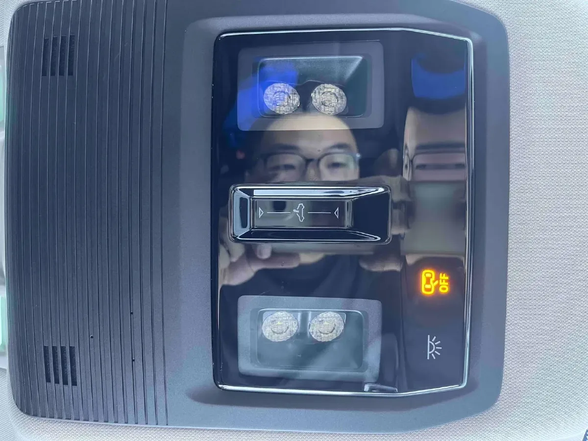 2022 Skoda Octavia 1.4T 150HP L4 7DCT,autocango,china used car exporter,china ev exporter,chinese used car exporter,chinese used ev exporter