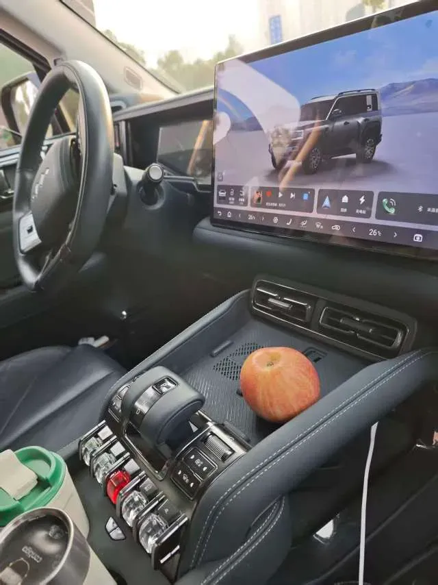 2023 FangChengBao Bao 5 1.5T 194HP L4 E-CVT PHEV 31.8KWH,autocango,china used car exporter,china ev exporter,chinese used car exporter,chinese used ev exporter