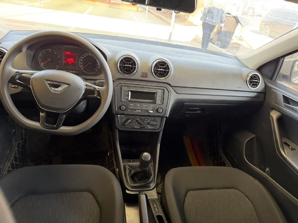 2021 Jetta VA3 1.5L 112HP L4 5MT,autocango,china used car exporter,china ev exporter,chinese used car exporter,chinese used ev exporter