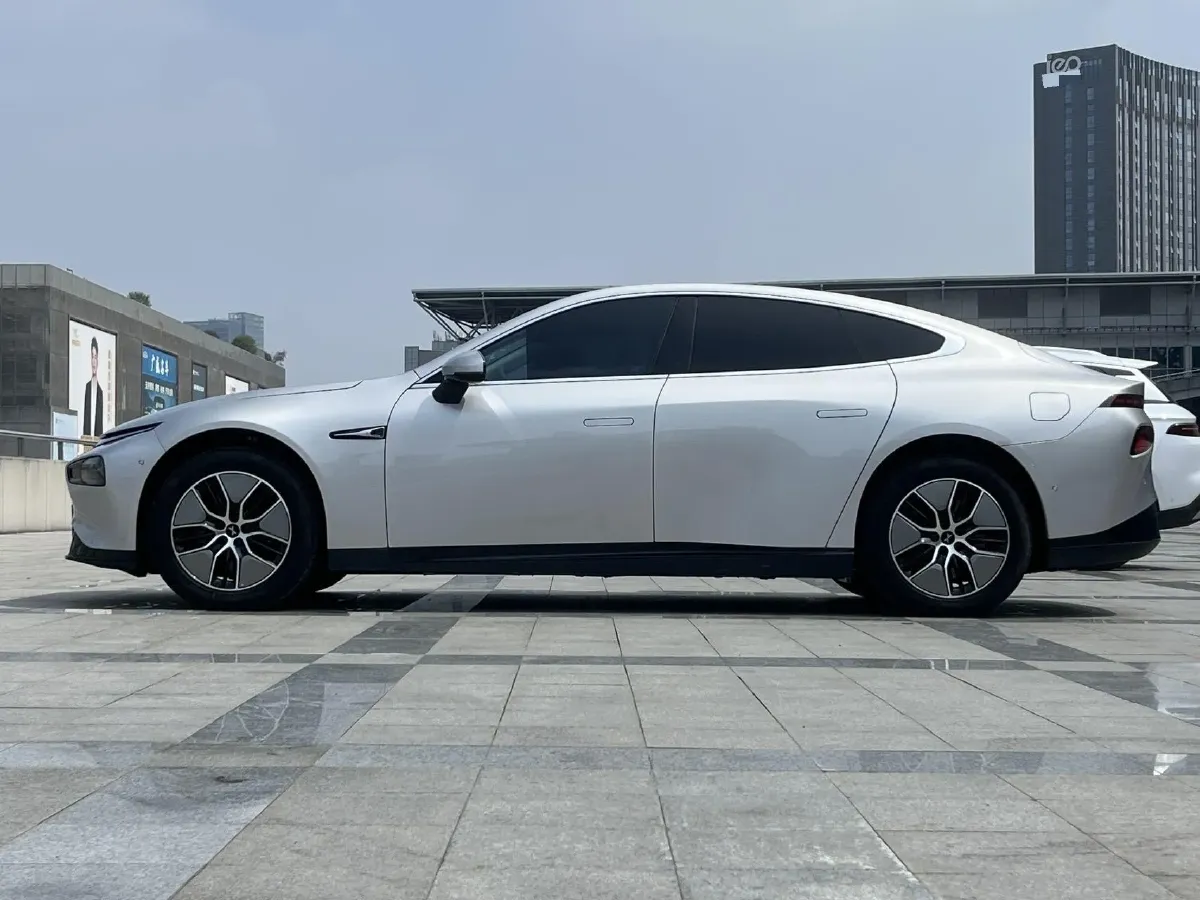 2023 Xpeng P7 BEV 86.2KWH,autocango,china used car exporter,china ev exporter,chinese used car exporter,chinese used ev exporter