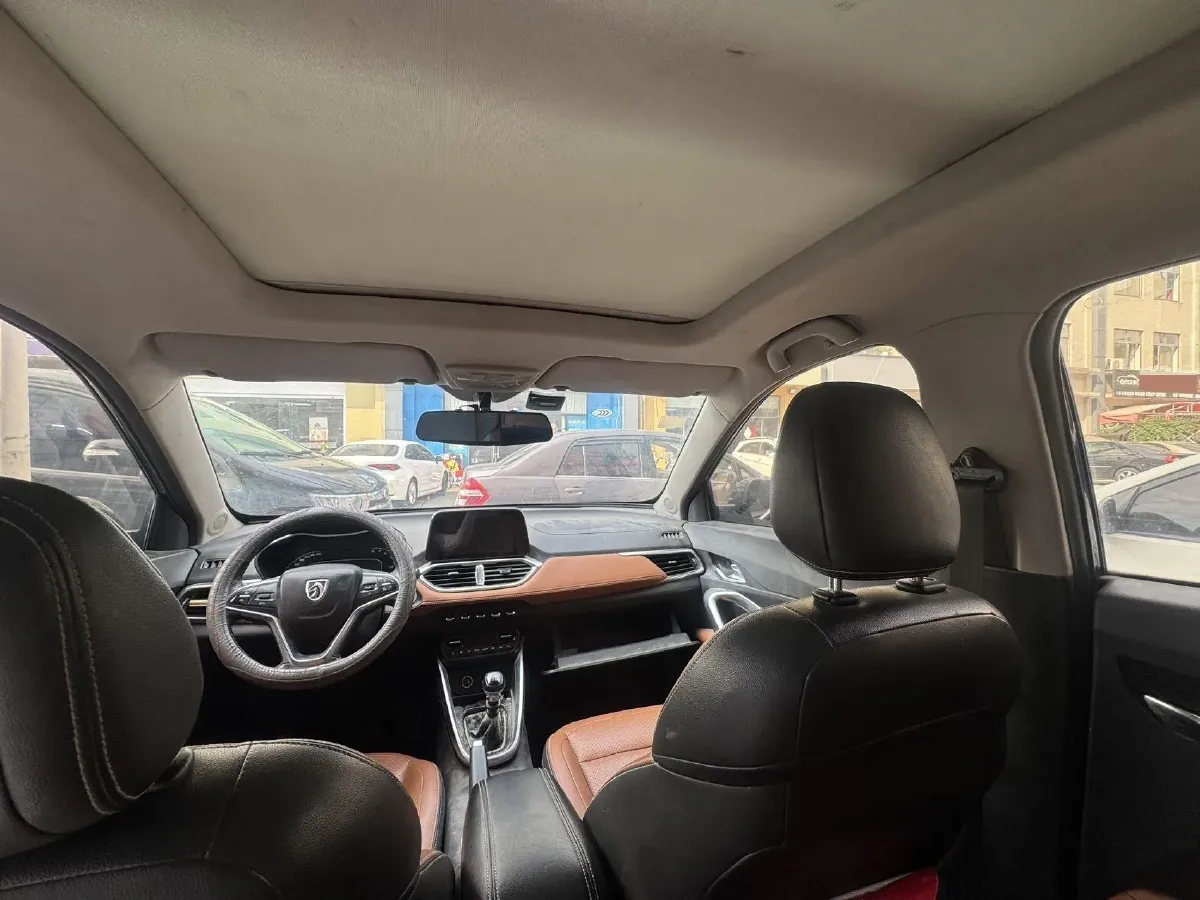 2019 Bestune X40 1.6L 114HP L4 5MT,autocango,china used car exporter,china ev exporter,chinese used car exporter,chinese used ev exporter